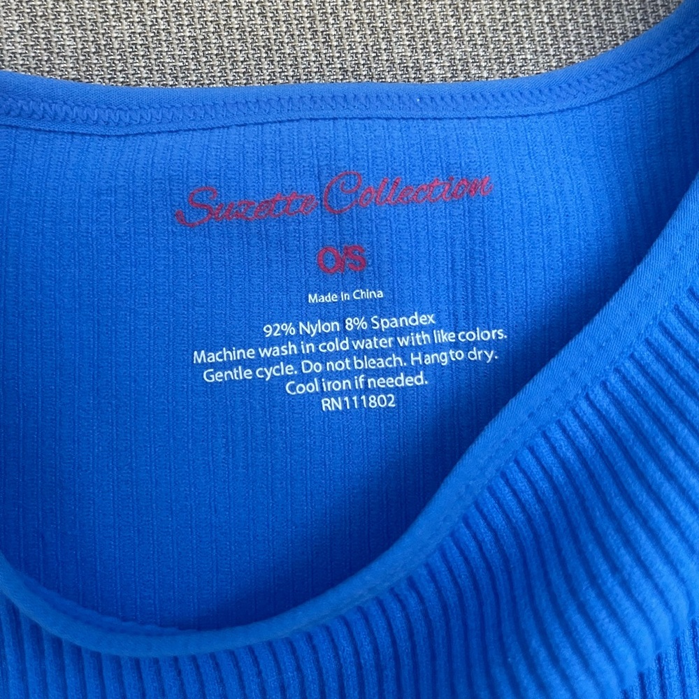 Blue Ribbed Tank Top - Picture 3 of 3